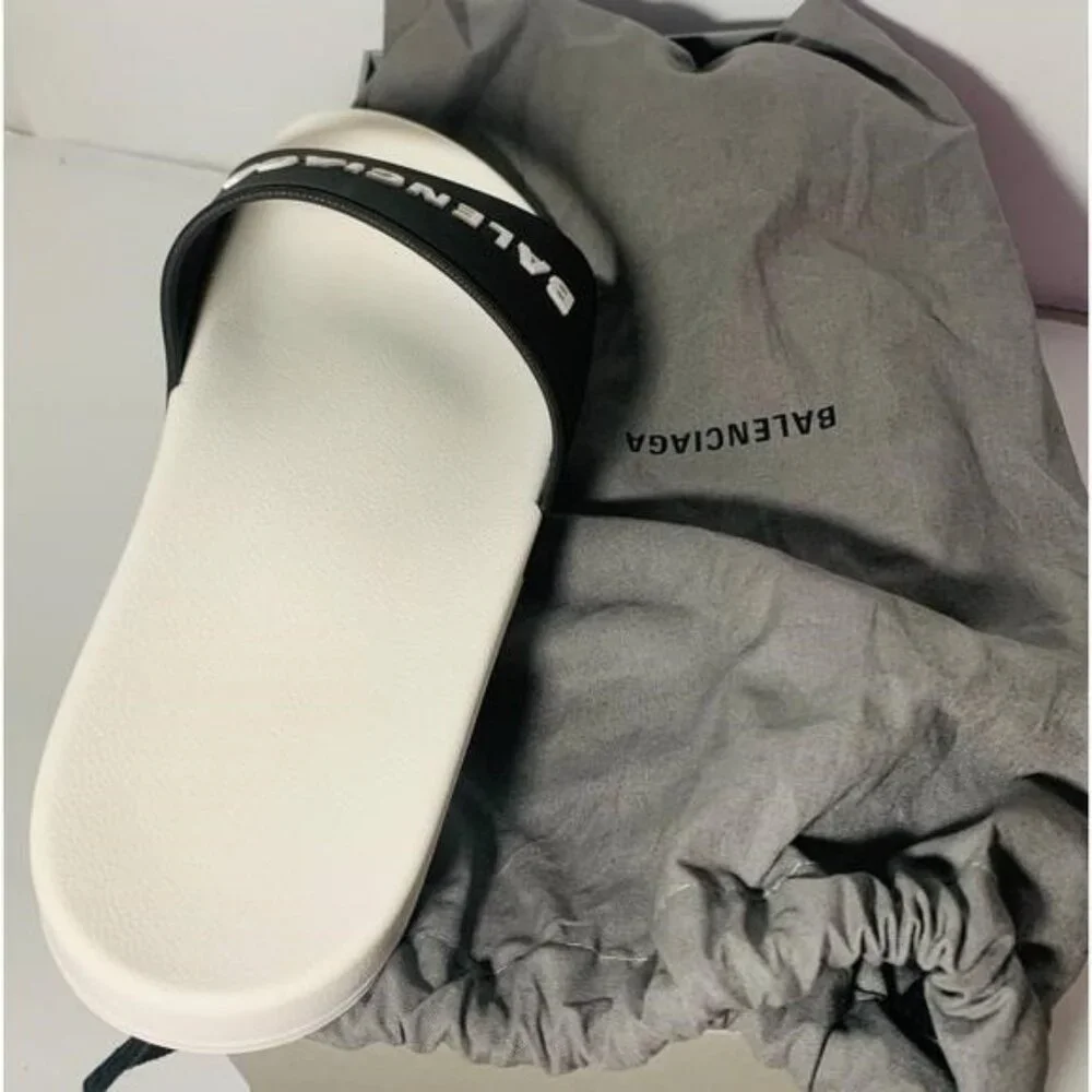Balenciaga Men's Logo Mismatched Slide Sandal Size 8